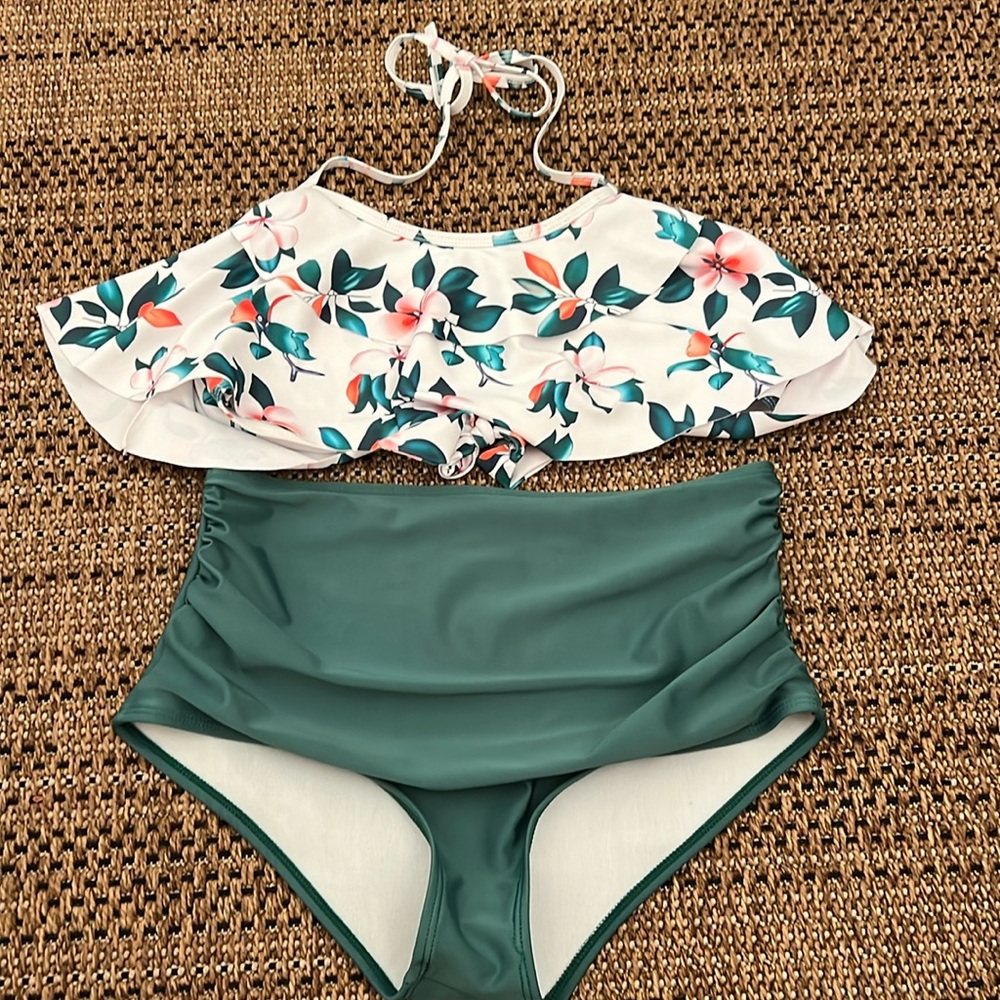 Floral Bikini Set - Green and White